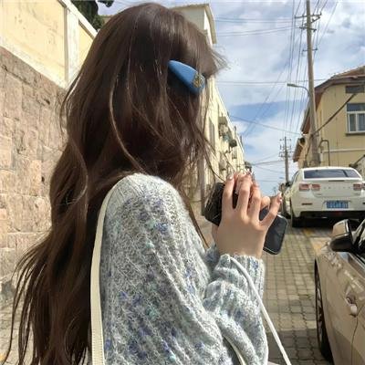 唱歌的女人